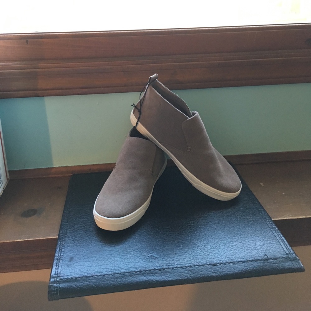 DV Suede Booties/Sneakers